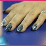 DIY: Water marble nail art