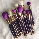 Here’s why it’s important to wash your makeup brushes regularly!